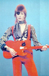 Bowie in character as Aladdin Sane
